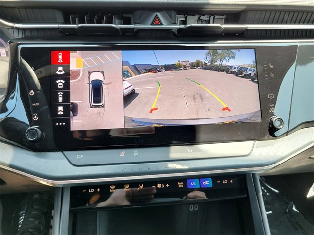 New 2025 Jeep Wagoneer Limited image 9