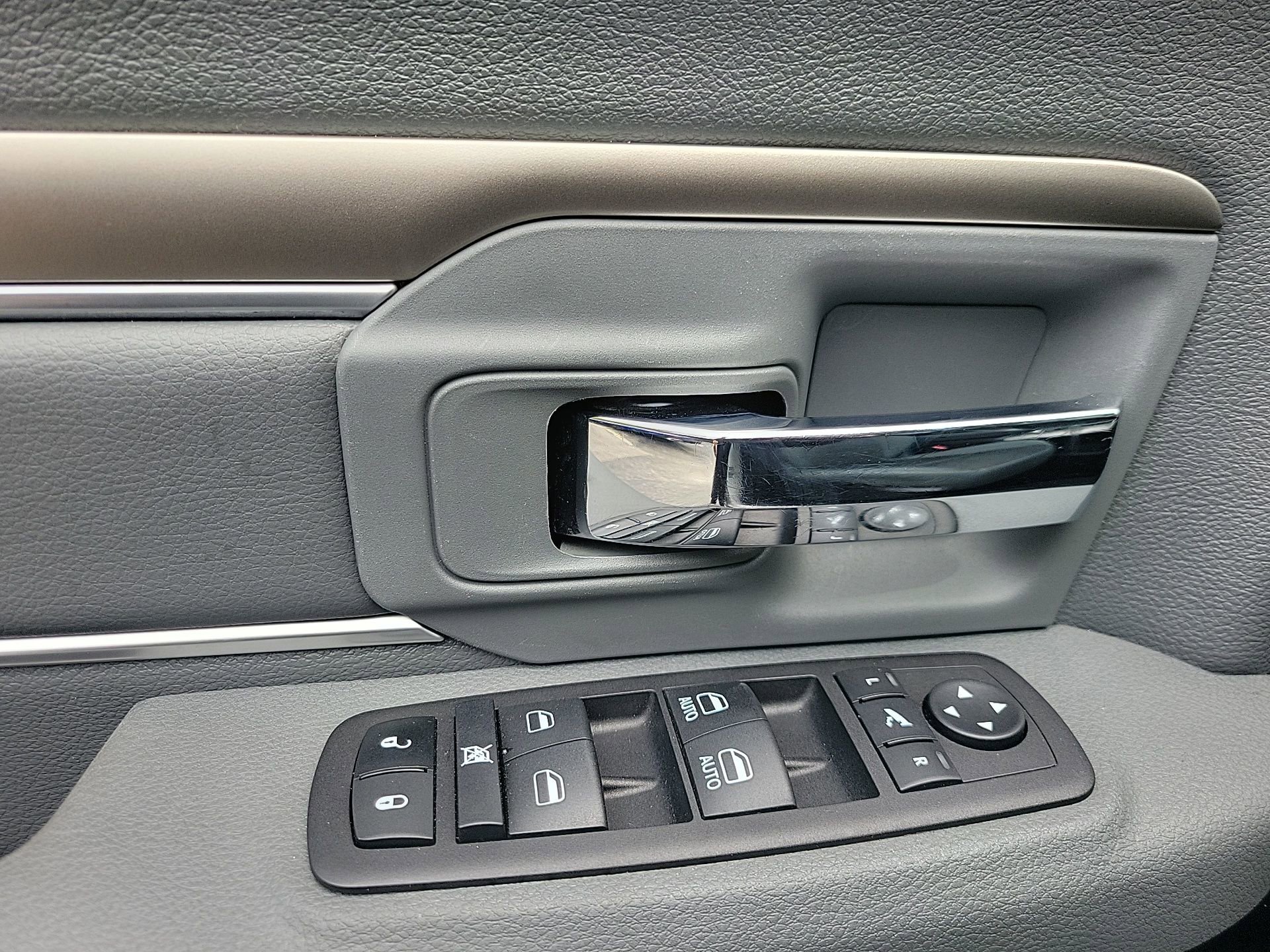 Used 2017 RAM 1500 Big Horn image 23