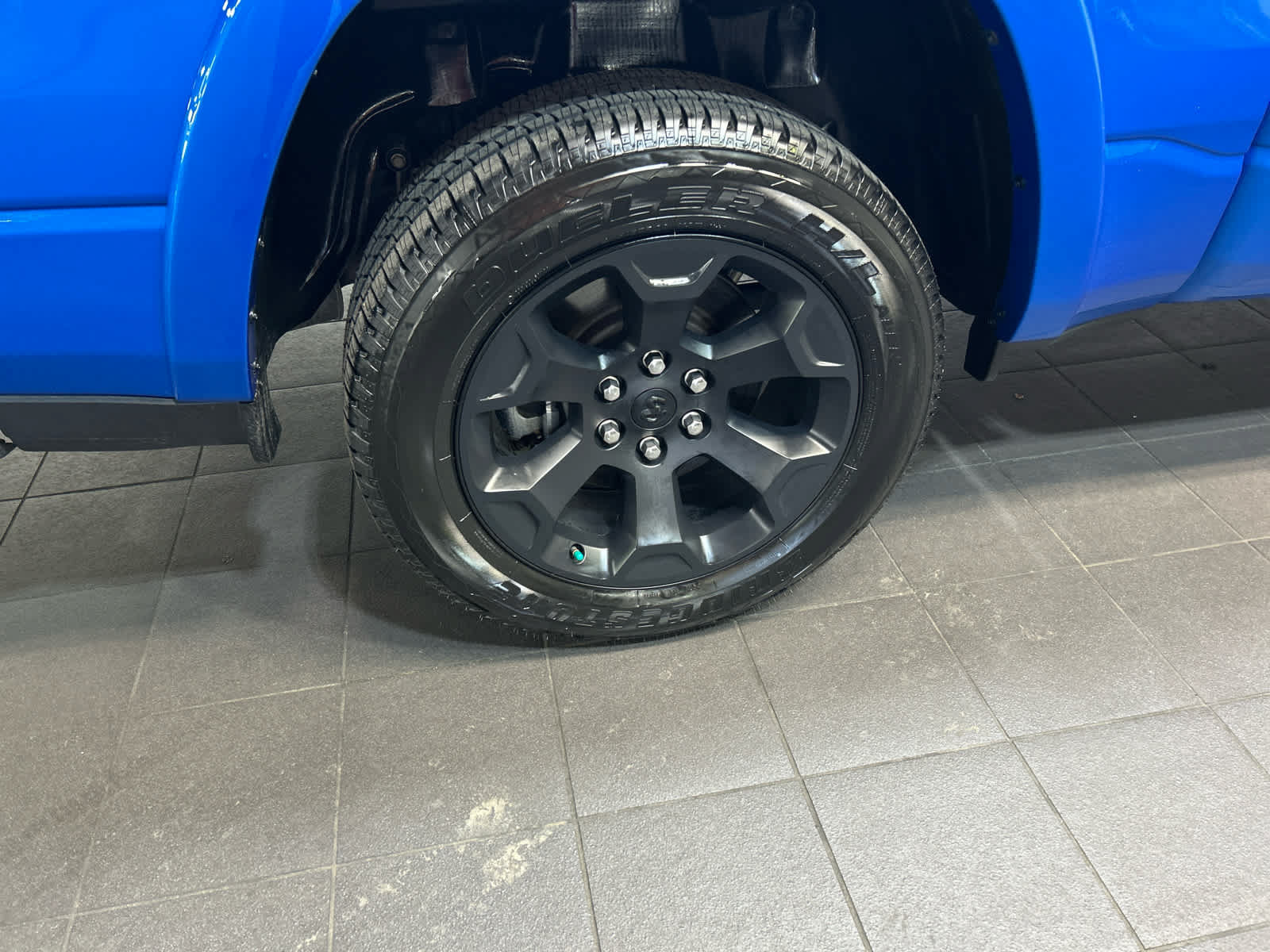 Used 2025 RAM 1500 Big Horn AWD/4WD image 9