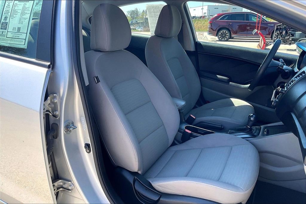 Used 2014 Kia Forte LX w/ Popular Package FWD image 7