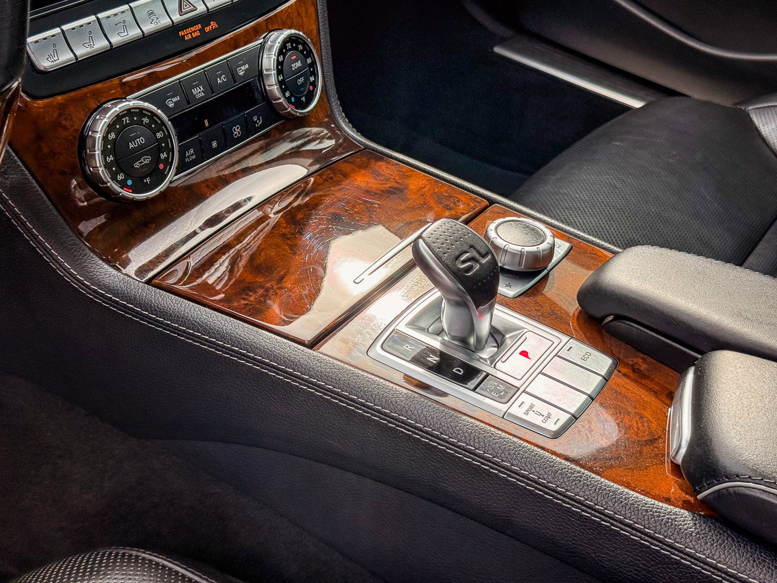 Used 2013 Mercedes-Benz SL 550 image 18