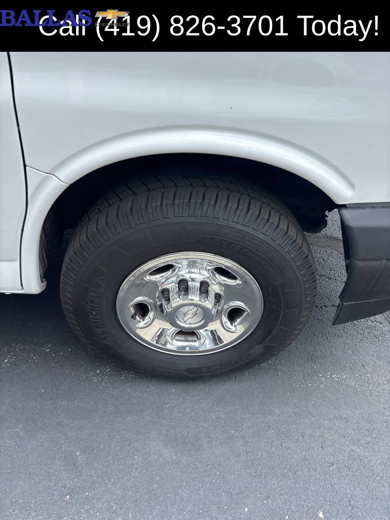 Certified 2019 Chevrolet Express 2500 w/ Driver Convenience Package RWD image 7