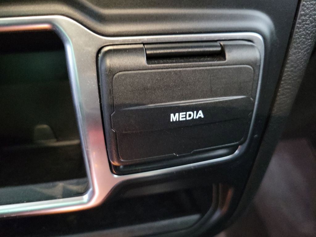 Used 2019 Jeep Wrangler Sport image 37