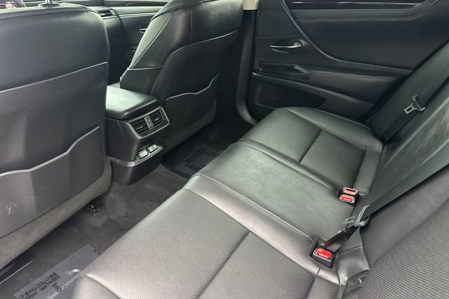 Used 2021 Lexus ES 300h w/ Premium Package image 9