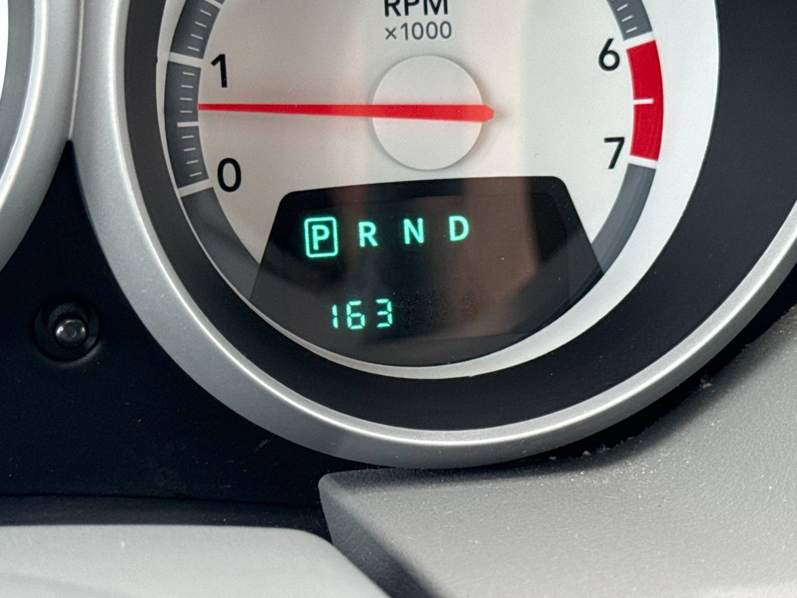 Used 2008 Dodge Grand Caravan SXT w/ Entertainment Group 2 FWD image 19