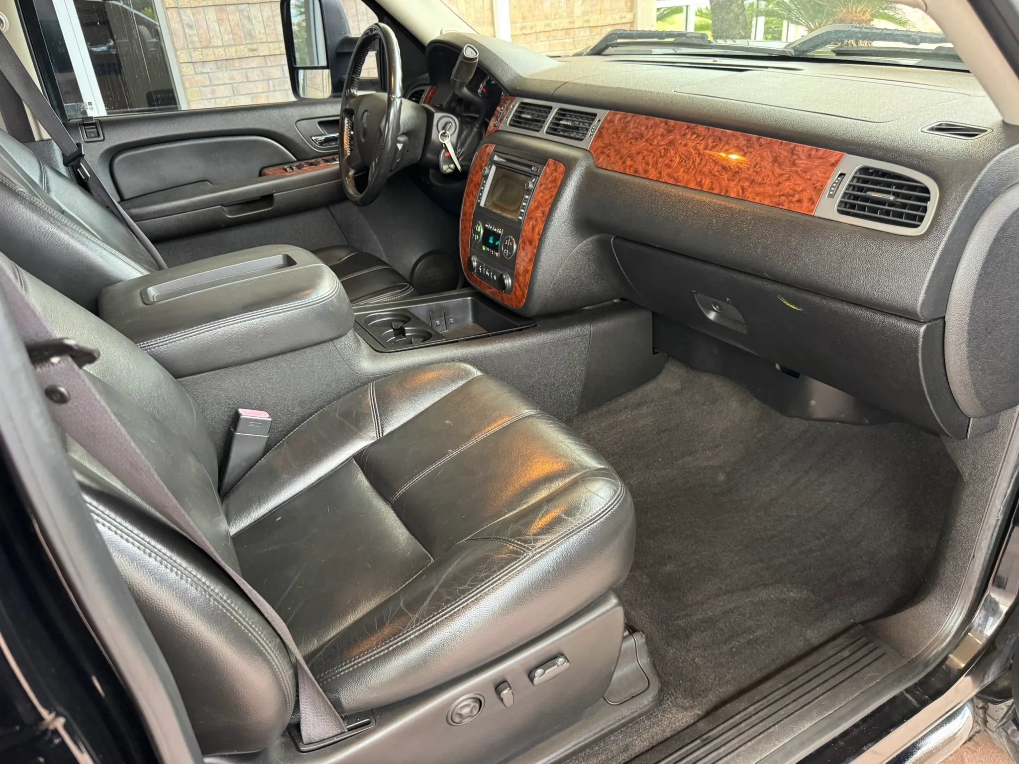 Used 2008 Chevrolet Silverado 3500 LTZ AWD/4WD image 25