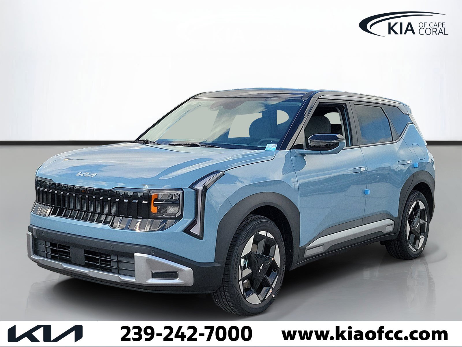 New 2027 Kia Seltos S FWD image 3