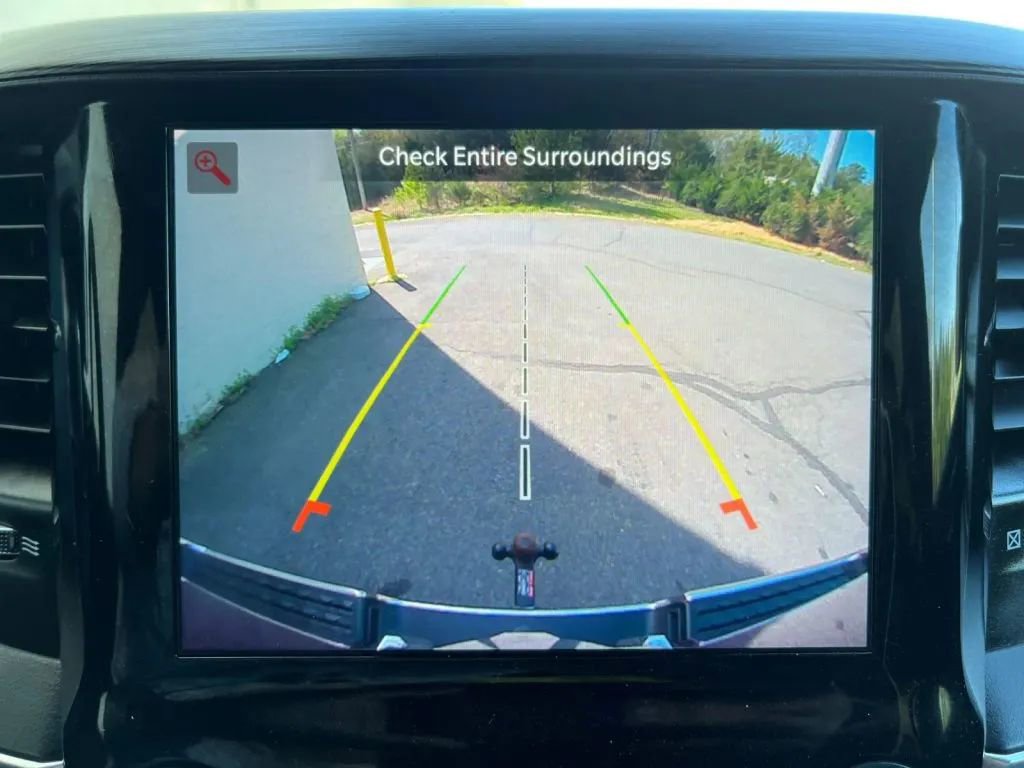 Used 2024 RAM 1500 Laramie RWD image 38