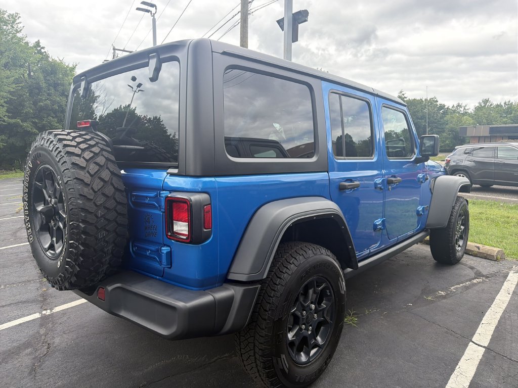 Used 2023 Jeep Wrangler Unlimited w/ Convenience Group AWD/4WD image 9