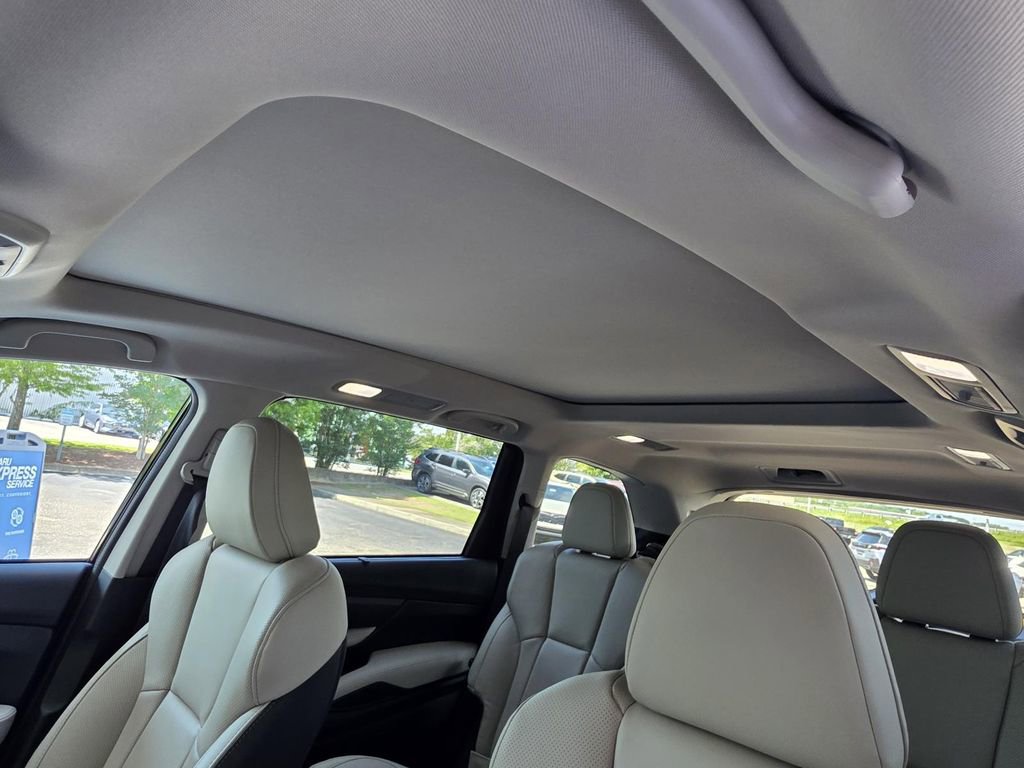 New 2026 Subaru Ascent Limited AWD/4WD image 9