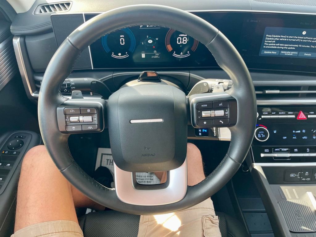 Used 2025 Hyundai Santa Fe XRT image 15