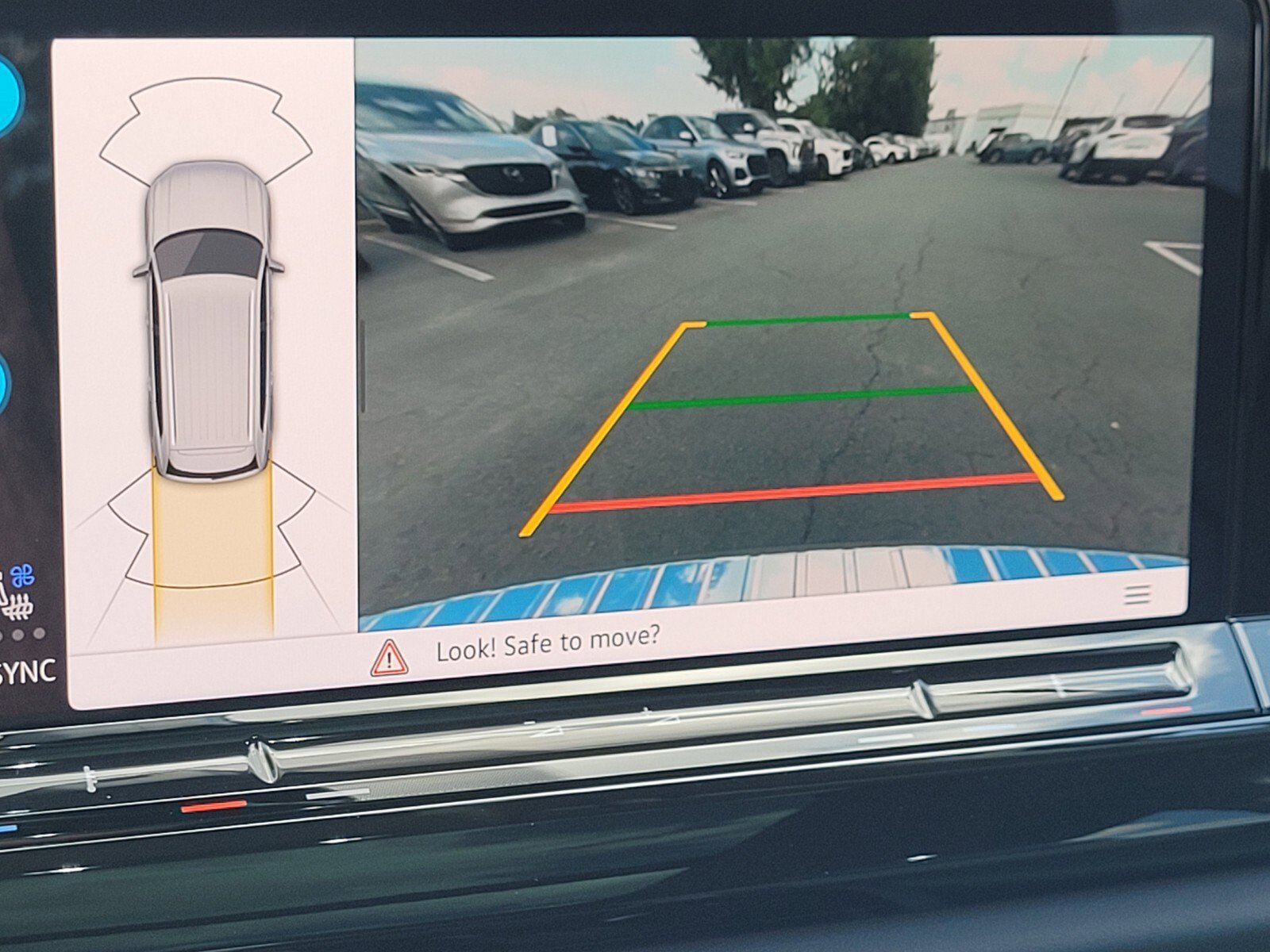 New 2026 Volkswagen Atlas SEL image 16