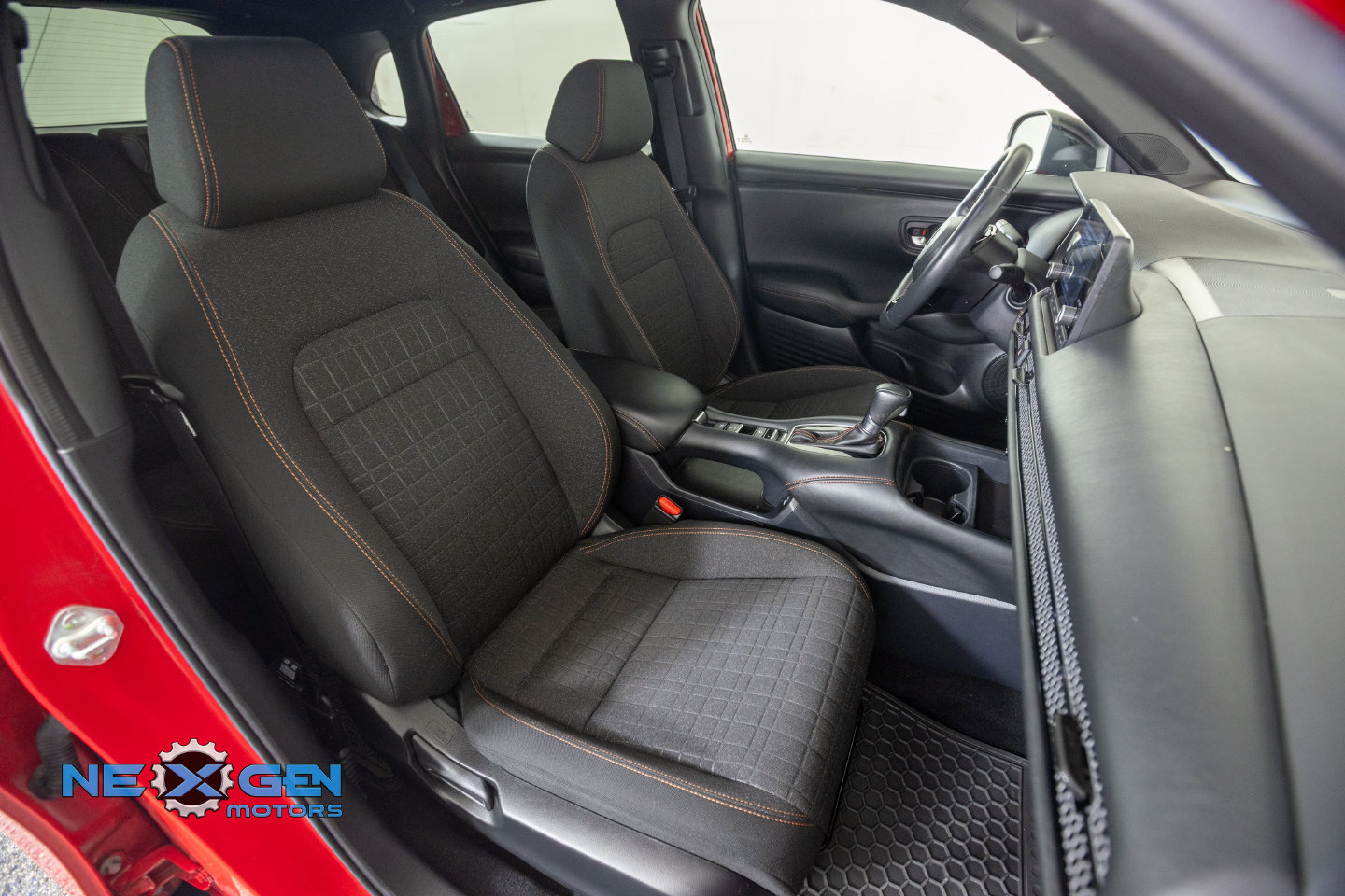 Used 2024 Honda HR-V Sport image 9