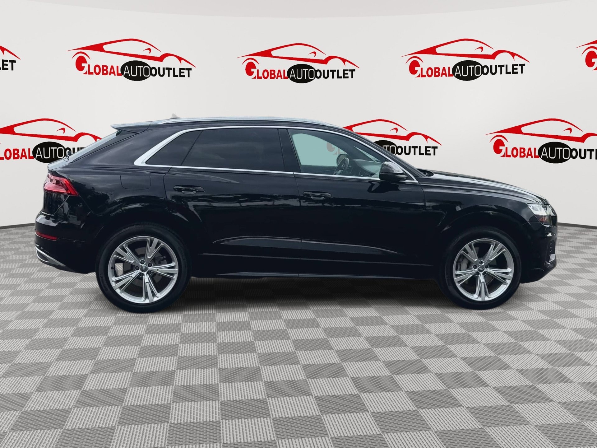Used 2019 Audi Q8 Premium Plus AWD/4WD image 9