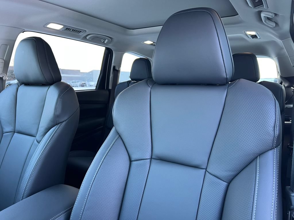 New 2026 Subaru Ascent Limited AWD/4WD image 14