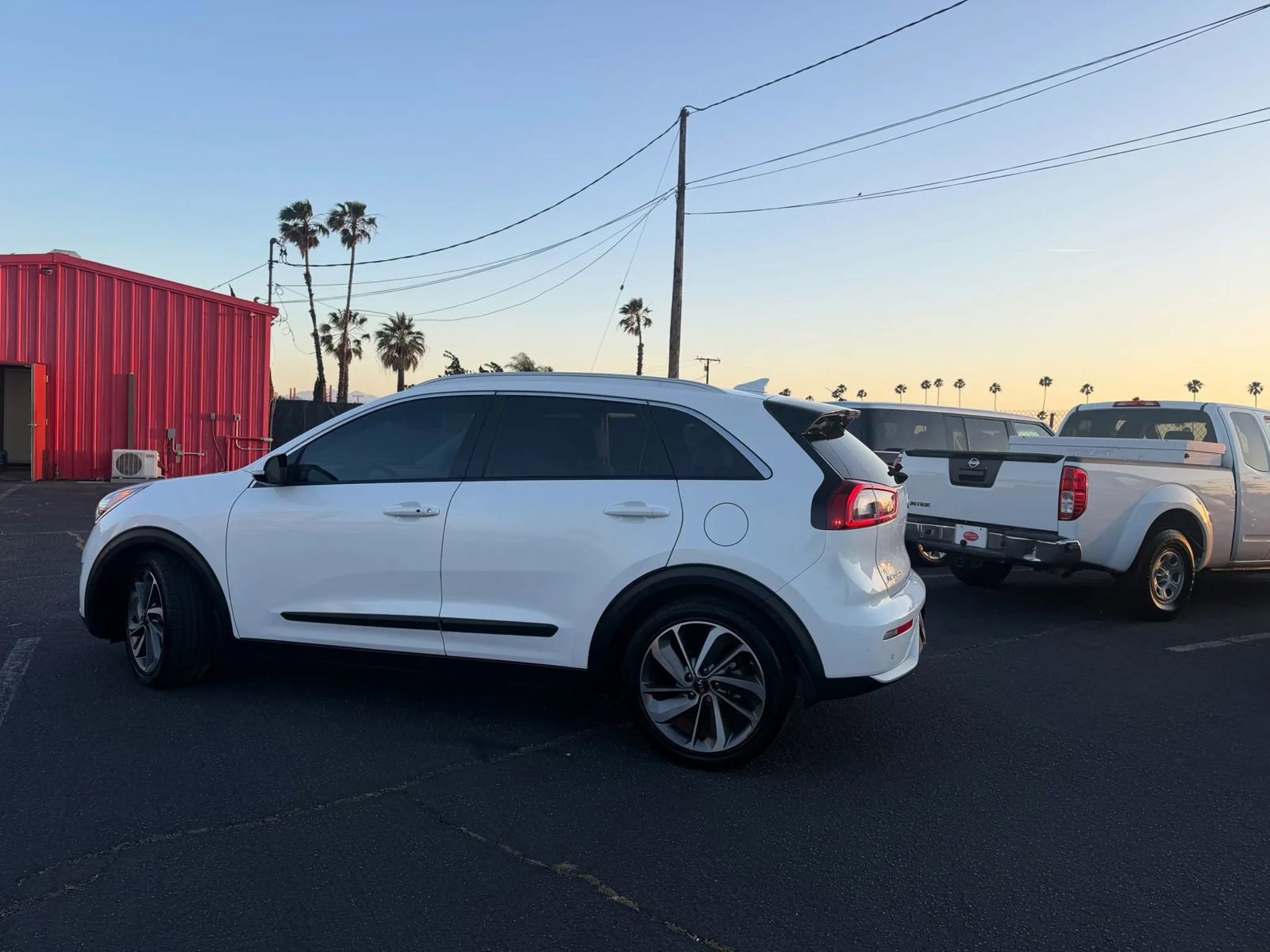 Used 2018 Kia Niro Touring image 4