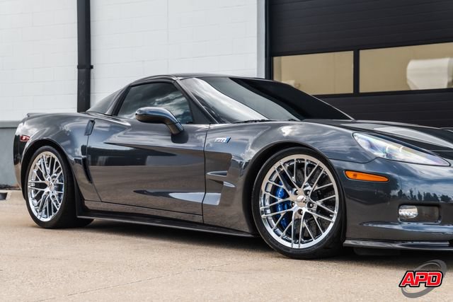 Used 2010 Chevrolet Corvette ZR1 w/ Preferred Equipment Group RWD image 41