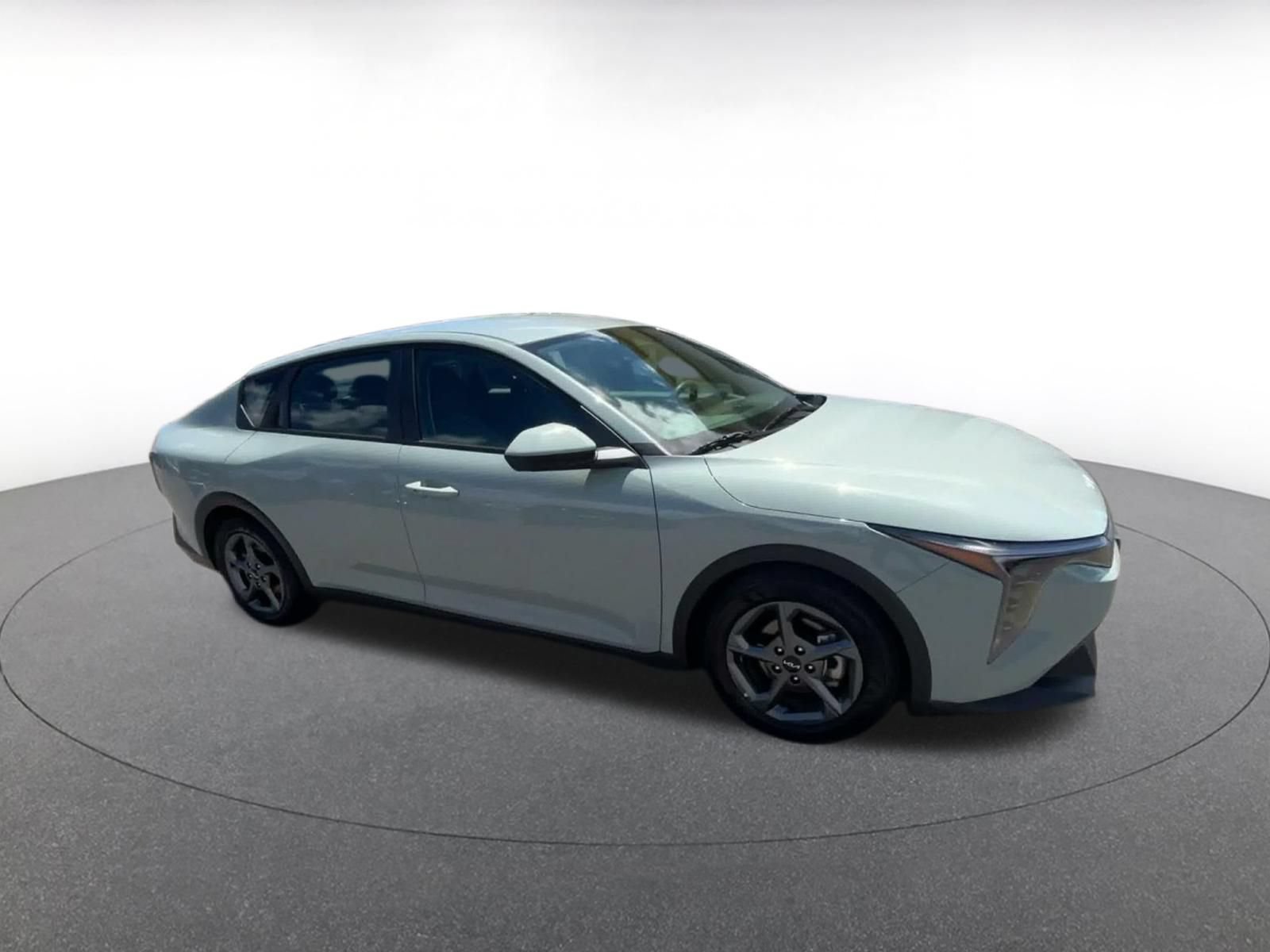 Used 2025 Kia K4 FWD video 2