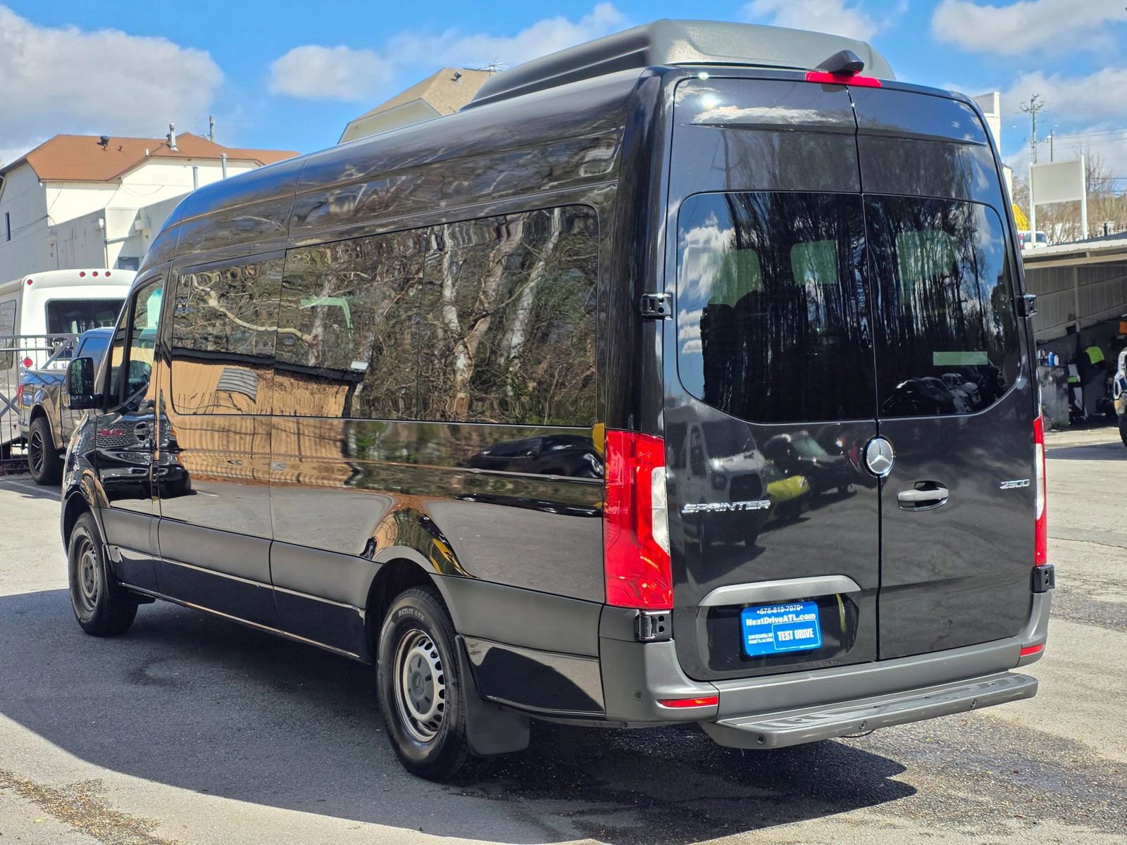 Used 2019 Mercedes-Benz Sprinter 2500 image 5