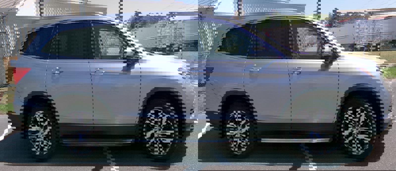 Used 2016 Honda Pilot Touring image 4