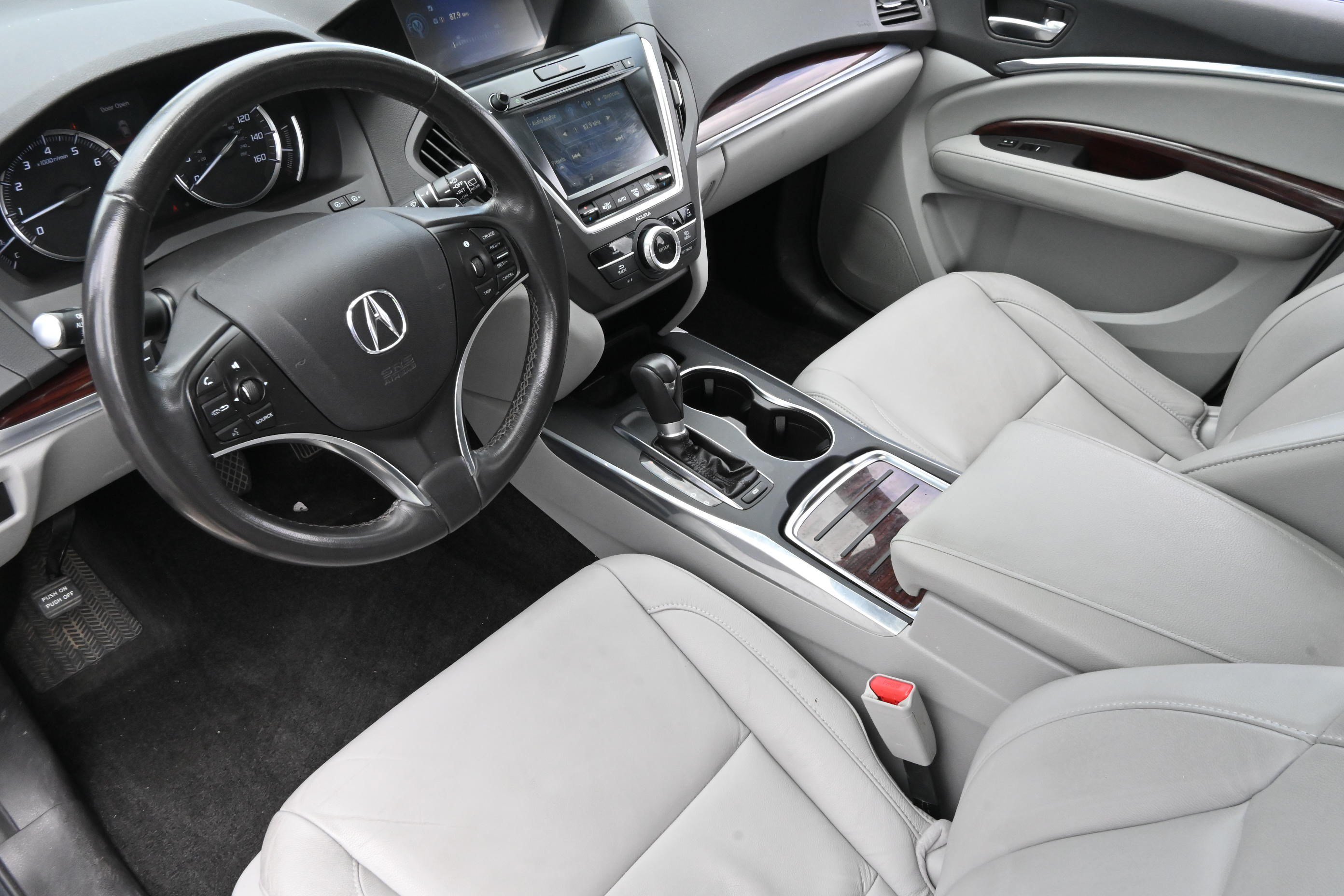 Used 2015 Acura MDX FWD image 15