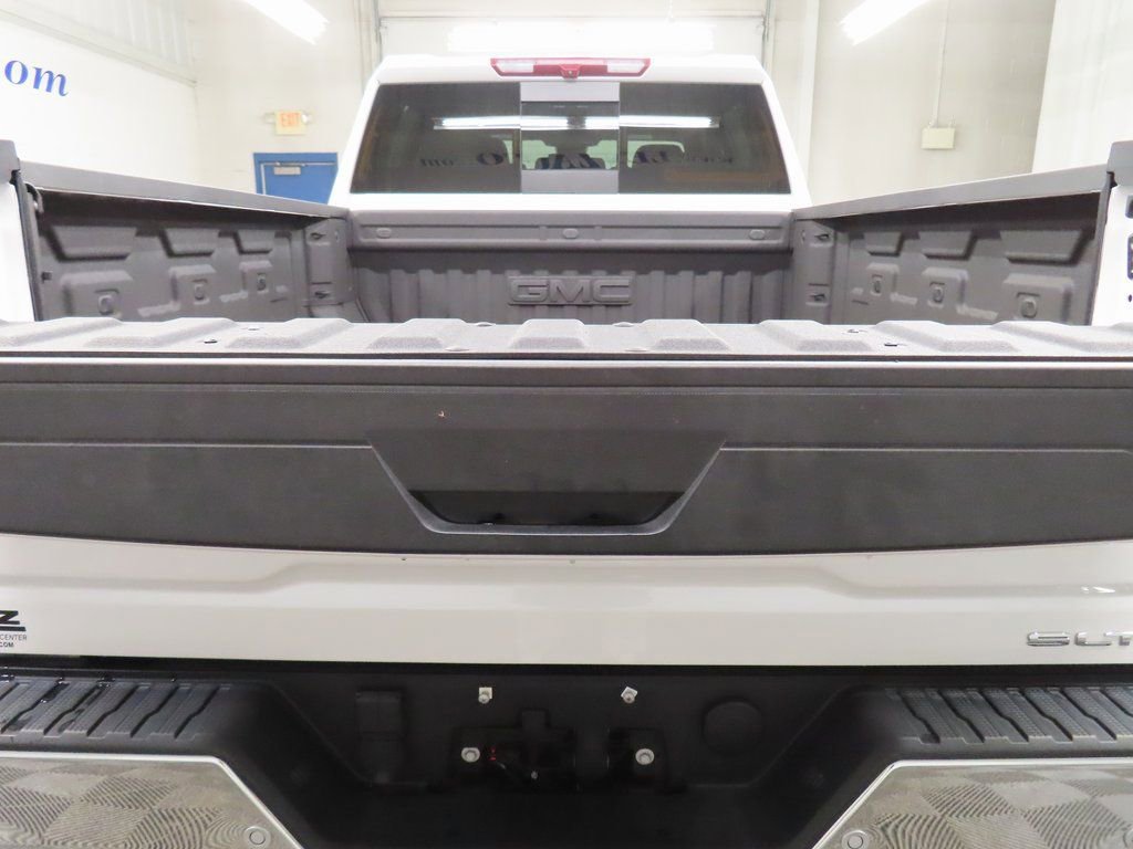 Used 2024 GMC Sierra 2500 SLT w/ SLT Premium Package image 41