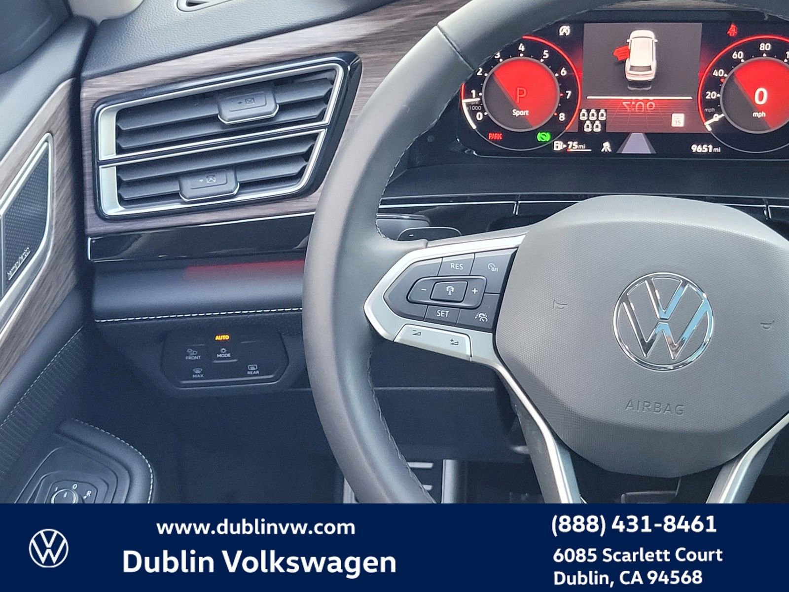 Certified 2025 Volkswagen Atlas SEL Premium R-Line image 14