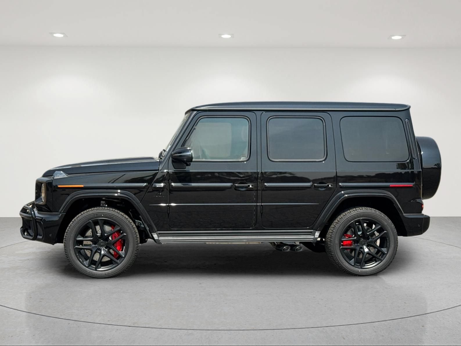 New 2027 Mercedes-Benz G 63 AMG 4MATIC image 3