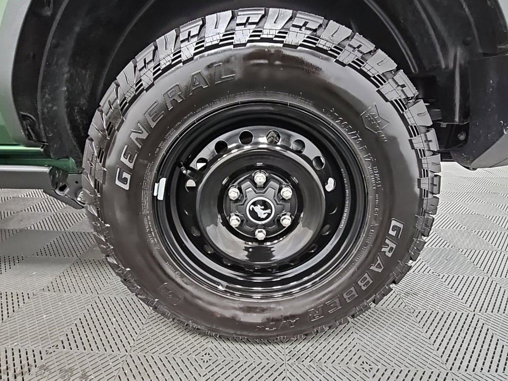 Used 2022 Ford Bronco Black Diamond image 42