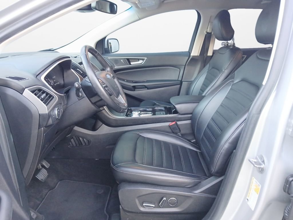 Used 2019 Ford Edge SEL w/ Equipment Group 201A image 19