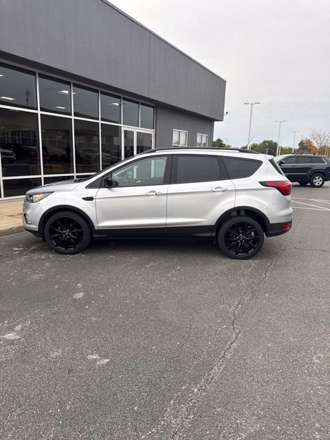Certified 2019 Ford Escape SE FWD 360° Tour