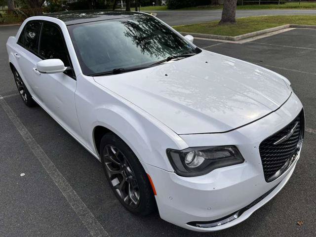 Used 2015 Chrysler 300 S w/ 300S Premium Group RWD image 22