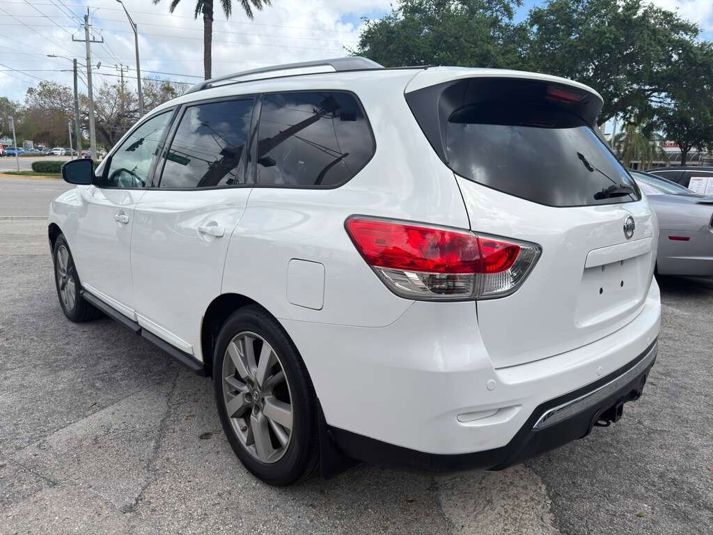 Used 2014 Nissan Pathfinder Platinum w/ Platinum Premium Package image 3