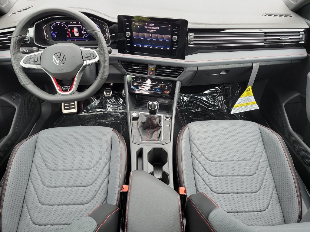 New 2026 Volkswagen Jetta GLI Autobahn FWD image 9