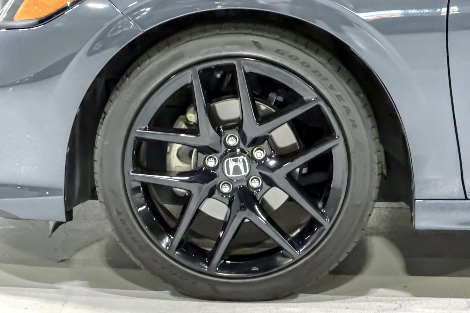 Used 2025 Honda Civic Sport image 13