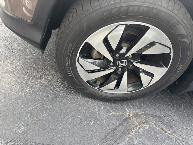 Used 2015 Honda CR-V Touring image 4