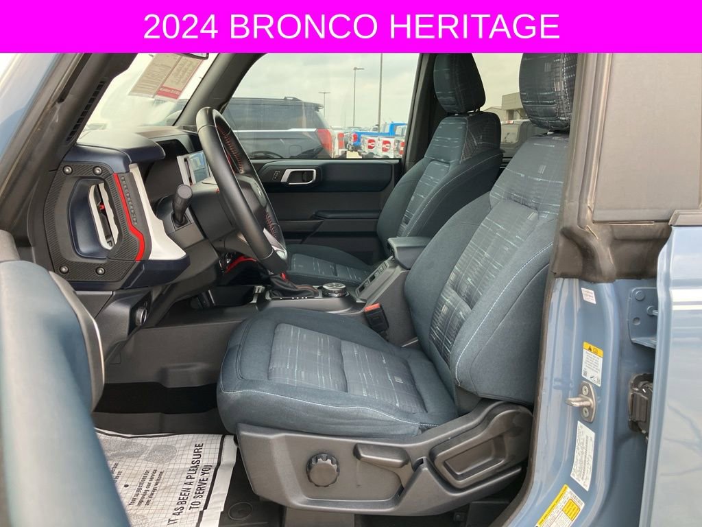 Used 2024 Ford Bronco Heritage Edition image 28