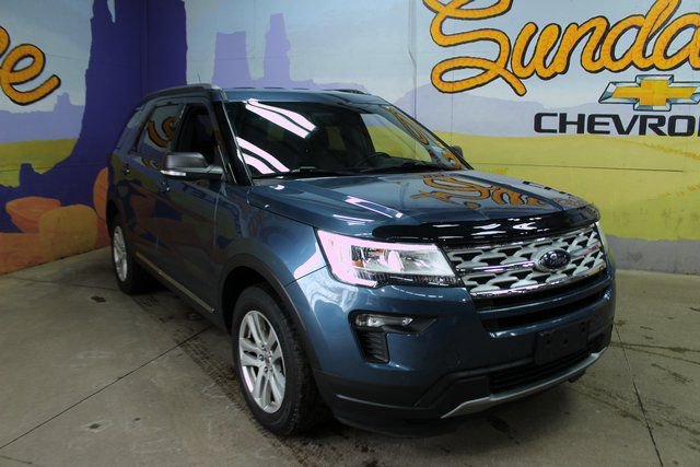 Used 2019 Ford Explorer XLT w/ Safe & Smart Package image 2