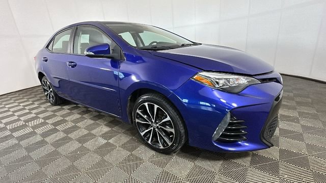 Used 2018 Toyota Corolla SE FWD image 2