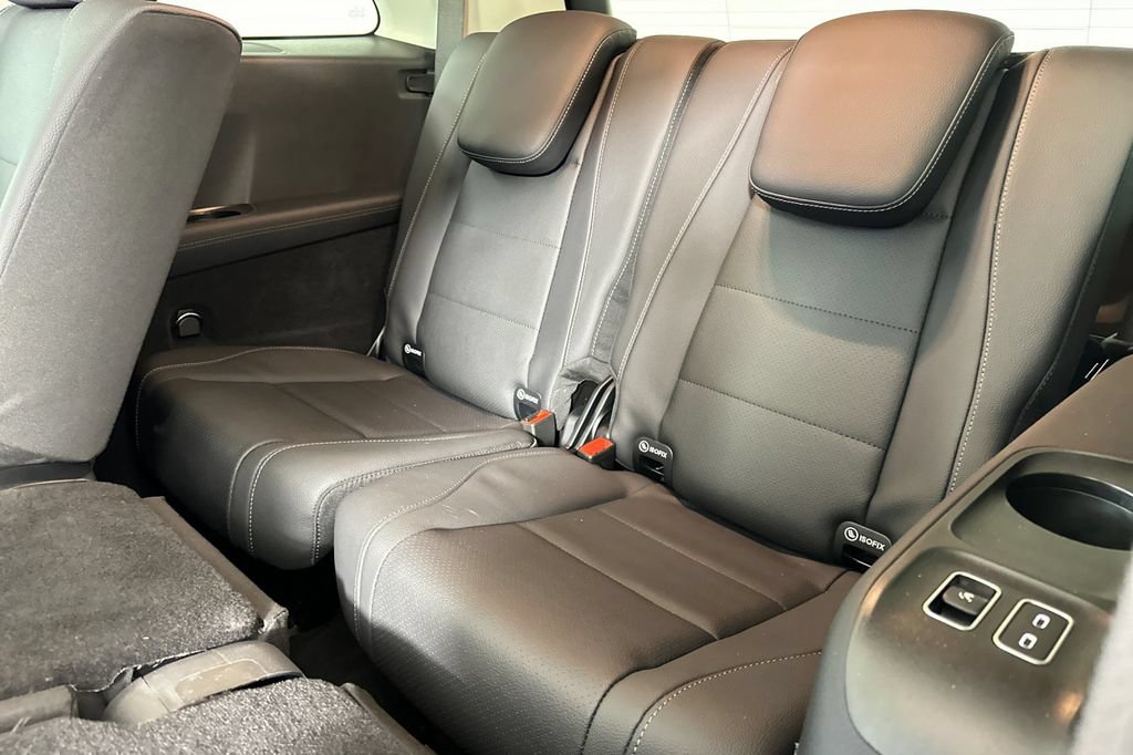 Certified 2026 Mercedes-Benz GLS 450 4MATIC image 19