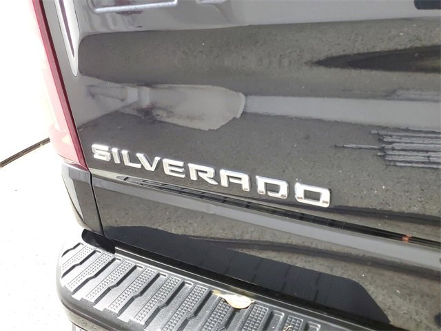 Used 2023 Chevrolet Silverado 1500 RST image 8