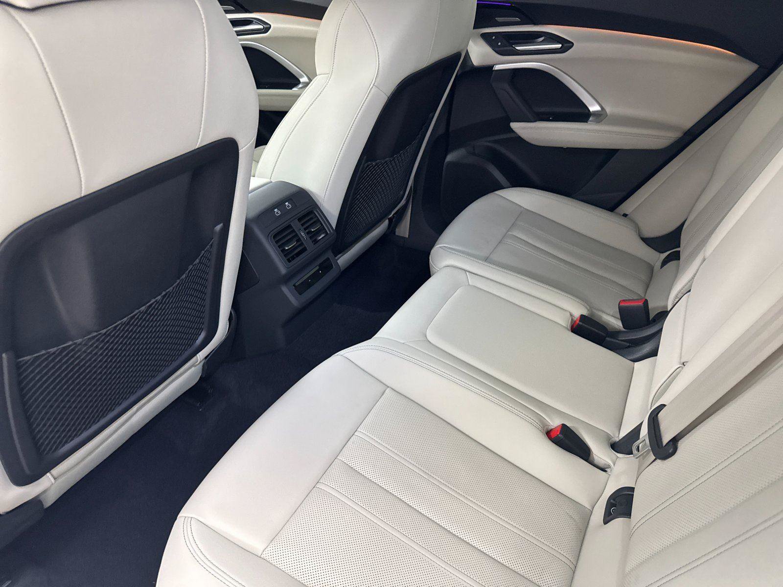 Used 2025 Audi Q5 Premium w/ Premium Plus AWD/4WD image 12