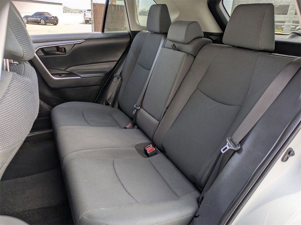 Used 2024 Toyota RAV4 LE image 24
