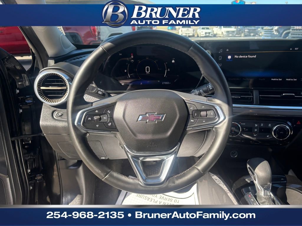 Used 2024 Chevrolet Trax ACTIV w/ Sunroof Package image 21