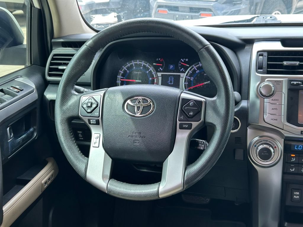 Used 2018 Toyota 4Runner Limited AWD/4WD image 40