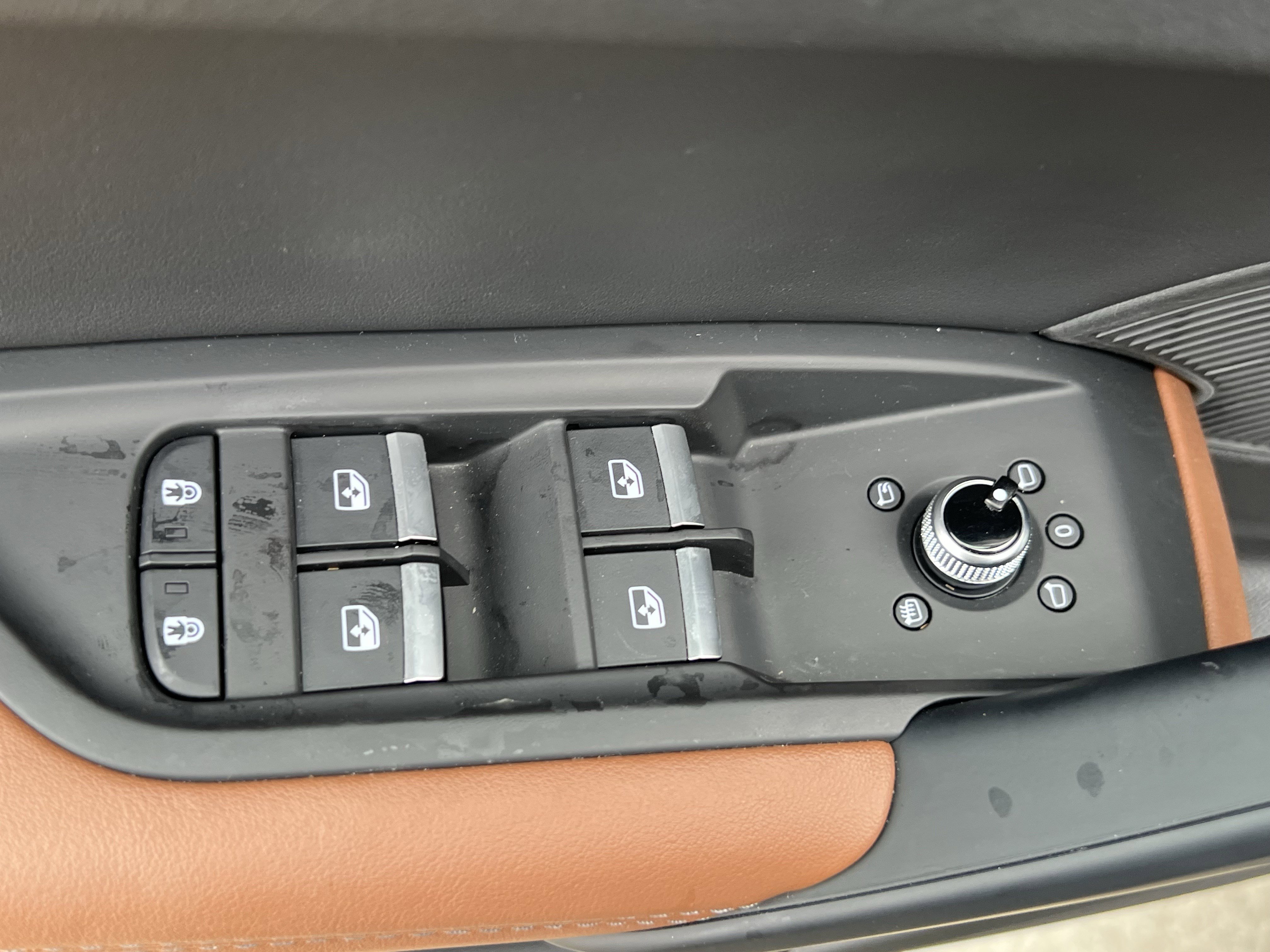 Certified 2025 Audi Q5 2.0T Premium Plus w/ Premium Plus Package image 15