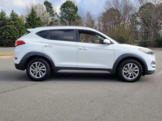 Used 2017 Hyundai Tucson SE image 6