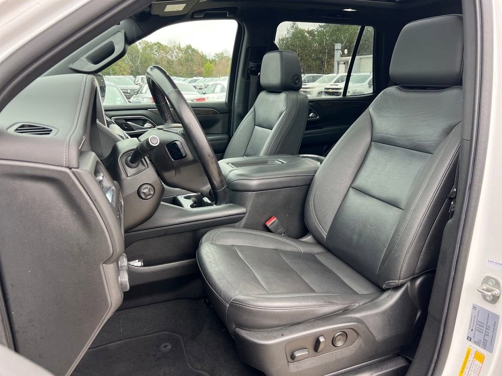 Used 2022 Chevrolet Tahoe LT w/ LT Signature Plus Package image 11