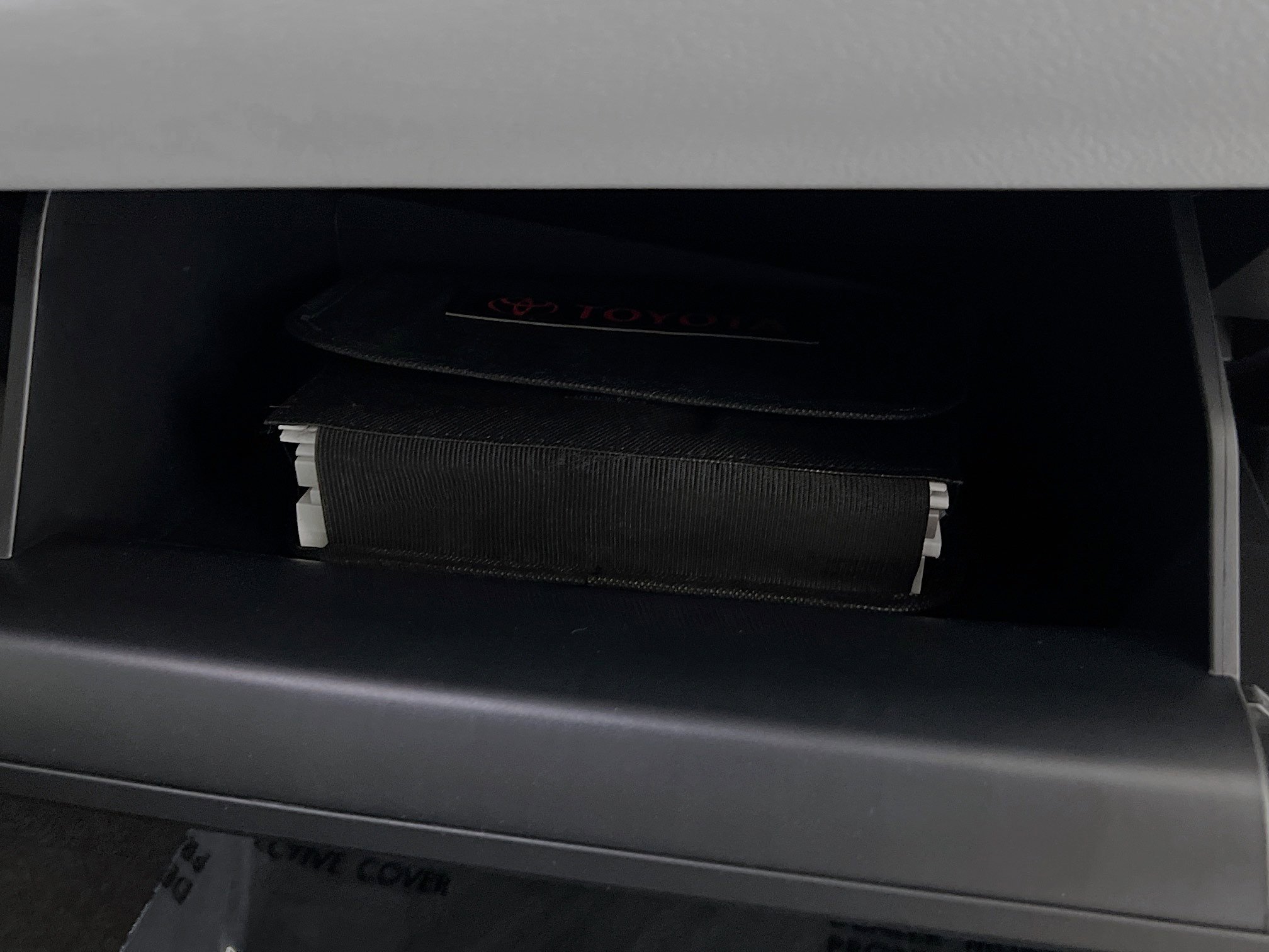 Used 2024 Toyota Corolla SE w/ SE Premium Package image 35