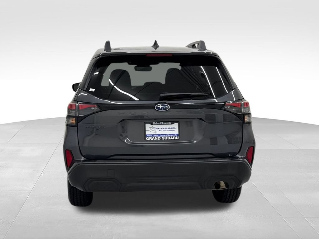 Used 2026 Subaru Forester Premium AWD/4WD image 6
